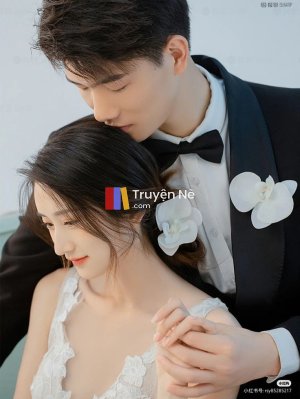 Người Đứng Sau Con Dao