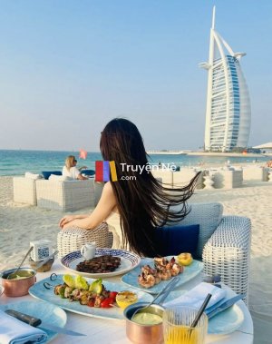 Những Mảnh Vỡ Từ Lòng Đợi Chờ