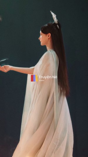 Người Đặt Lệnh Trong Bộ Đàm Không Phải Là Anh