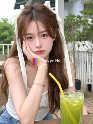 Không Biết Thân Phận Thì Đừng Đeo Dây Chuyền Của Tôi