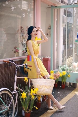 Người Vợ Ngoan Nhất Trong Ngôi Làng Không Lối Thoát