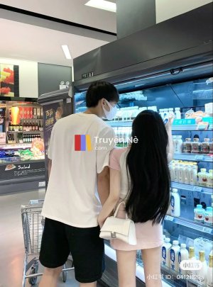 Tôi Biết Mình Là Giả Nên Tôi Nuôi Cá Song Song