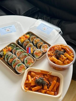 Hệ Thống Cuối Cùng Chinh Phục Ba Nam Chính