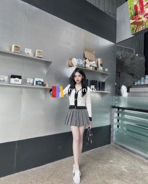 Cóc Vàng và Những Bí Ẩn Đằng Sau