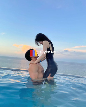 Con Gái Tôi Sao Lại Giống Anh Như Đúc