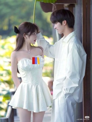 Giày Không Bùn Và Những Bí Mật