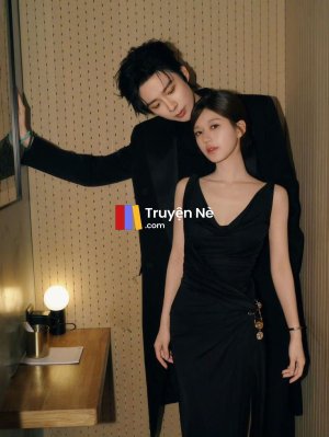 Gặp Lại Bạn Trai Cũ Trong Phòng Khám